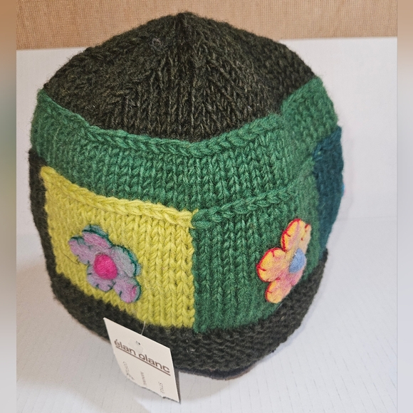 NEW Crochet Knit Felt Flowers stained glass windows beanie hat wool - Picture 2 of 14